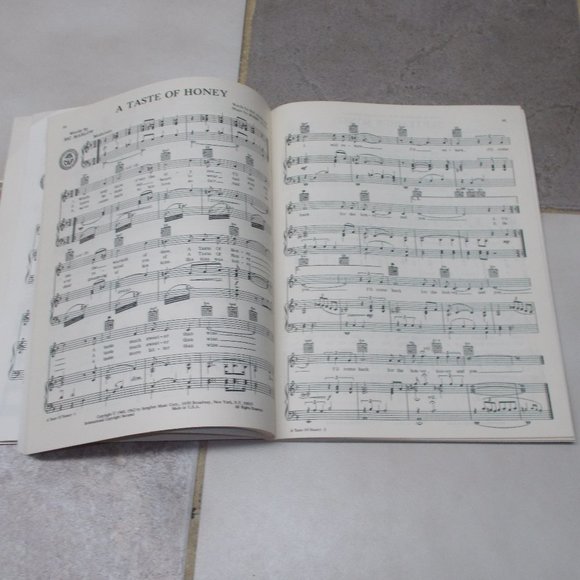 Collectable Vintage Music "The Best There Is" piano/vocal/chords c/w 1973 - Picture 3 of 4